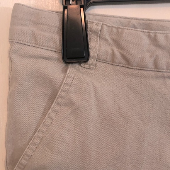 Khaki Shorts Size 16.5 - Picture 5 of 10